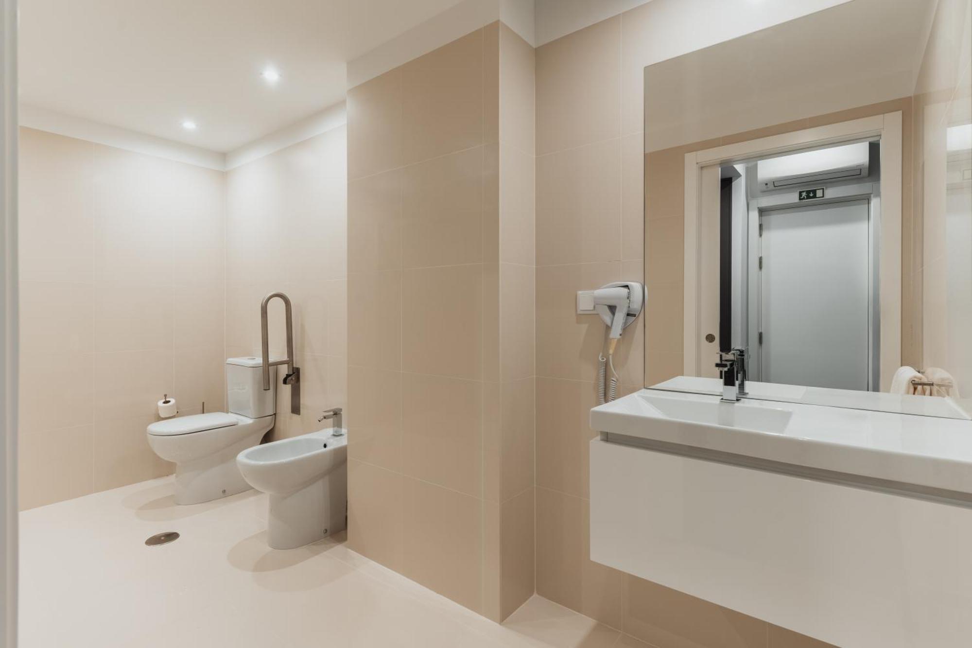Avenida Concept Studios Aveiro Exteriör bild